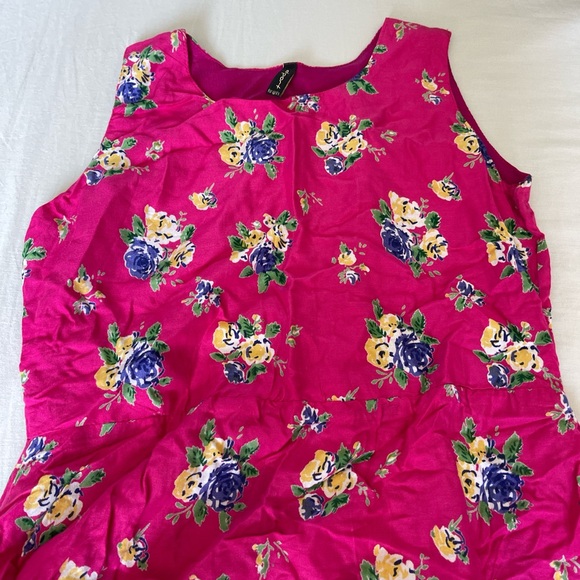 Pink floral dress - Picture 2 of 2